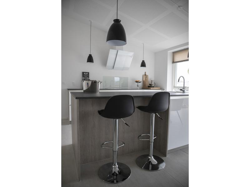 House Nordic Barhocker Trondheim 2 Stück, 41 x 104 cm, Chrom/Schwarz