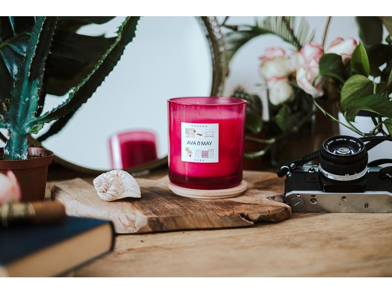 AVA &amp; MAY Duftkerze Havanna Gross, 1150 g
