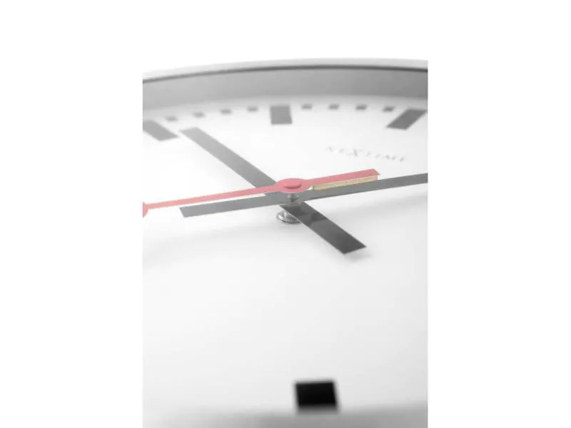 NeXtime Wanduhr Station Stripe Ø 19 cm Weiss