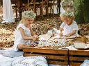 Partydeco Partyaccessoire Holzschrift Kids Table 38 x 10 cm, Weiss