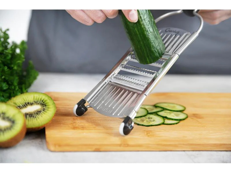 Genius Küchenreibe Nicer Dicer Speed Set Silber