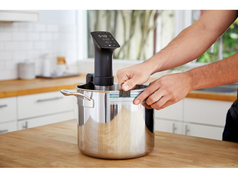 Anova Sous Vide Stick Precision® Cooker PRO