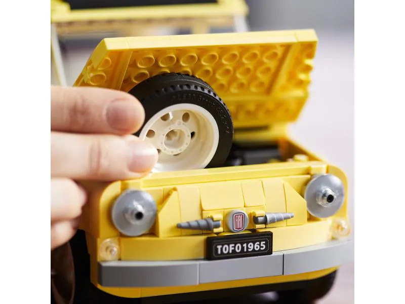LEGO® Creator Fiat 500 10271
