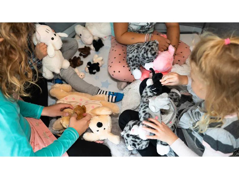 Mamanimals Kuscheltier Mama Hund &amp; Babys