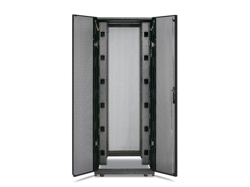 APC Netzwerkschrank NetShelter SX AR3150 42HE / Schwarz