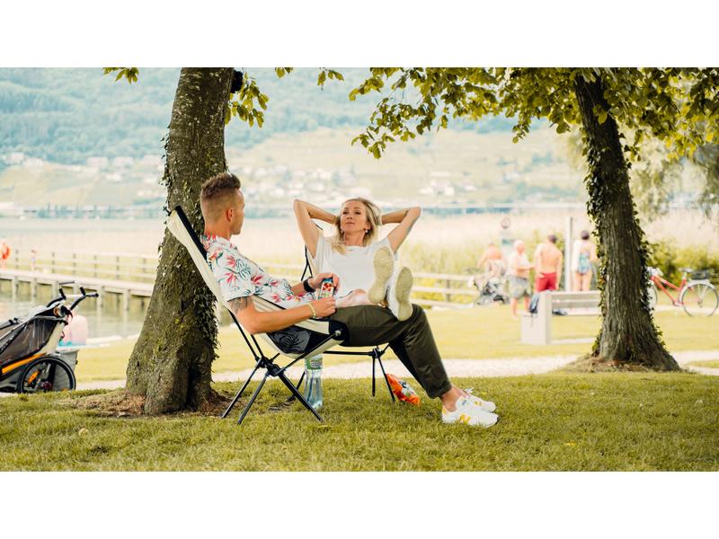 Trekony Campingstuhl Hoch Hellgrau