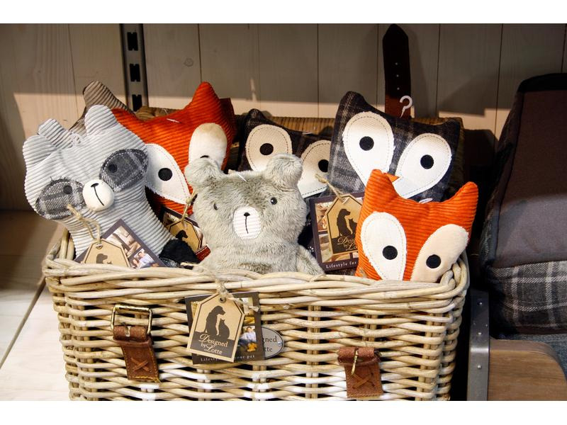 Designed by Lotte Hunde-Spielzeug Bär Lema, 25.5 cm