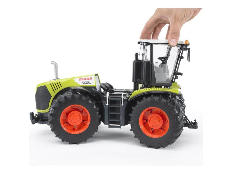 Bruder Spielwaren Landwirtschaftsfahrzeug Claas Xerion 5000