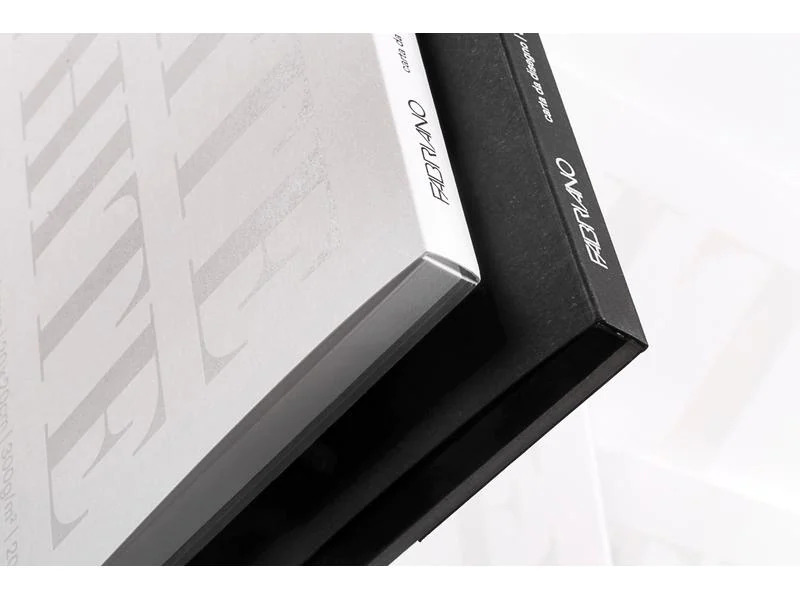 Fabriano Zeichenblock Black Black 20 x 20 cm, 20 Blatt