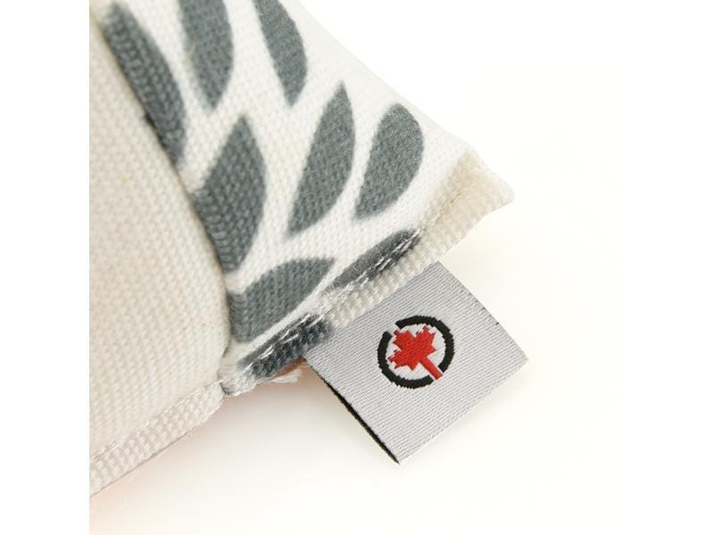 CanadianCat Katzenminze-Spielzeug Mini-Pyramiden, 3er Set, Beige
