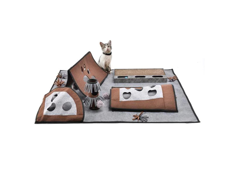 CanadianCat Katzen-Spielzeug Activity Teppich Coleen, 90 x 110 x 27.5 cm