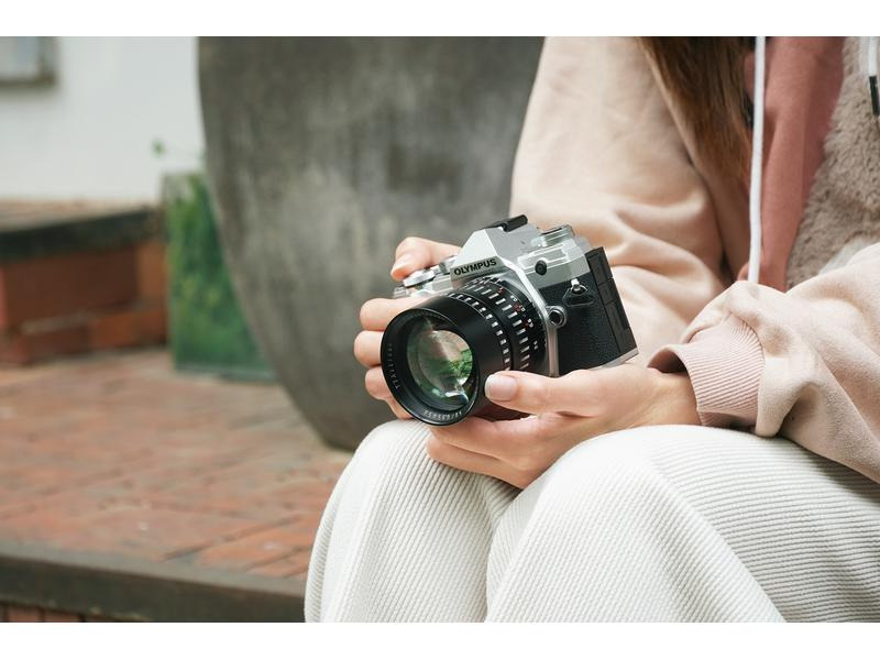 TTArtisan Festbrennweite APS-C 50 mm F0.95 – MFT