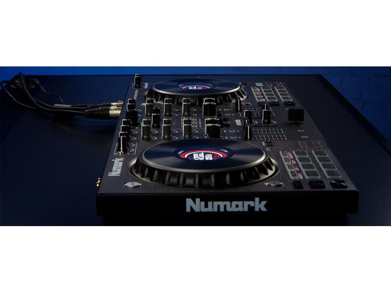 Numark DJ-Controller NS4FX