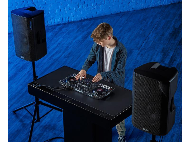 Numark DJ-Controller NS4FX