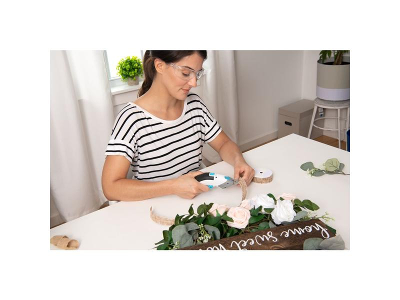 BLACK+DECKER Schere Akku BCSC115-XJ inkl. 2 Klingen