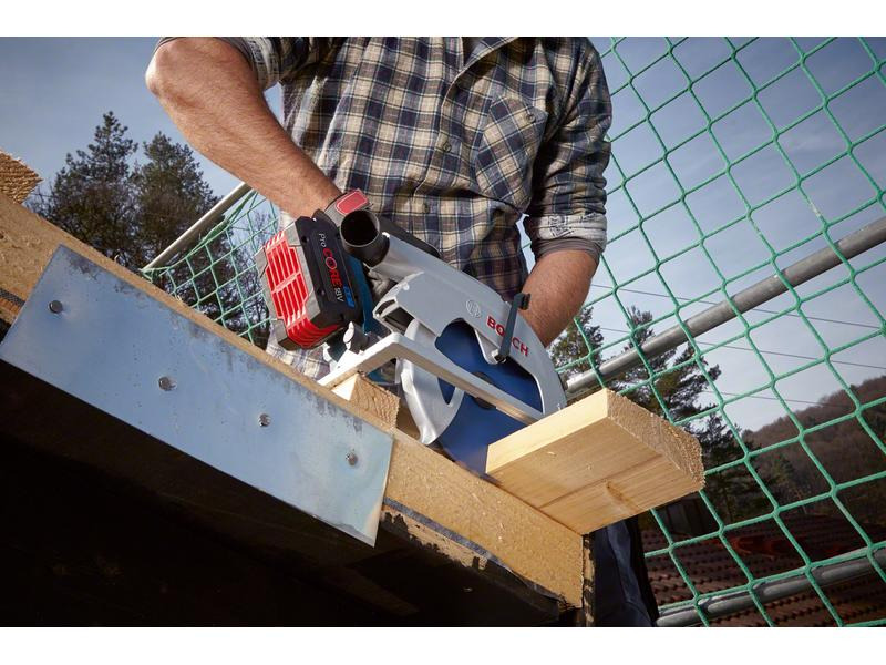 Bosch Professional Akku-Kreissäge GKS 18V-68 GC 2 x 5.5Ah ProCORE