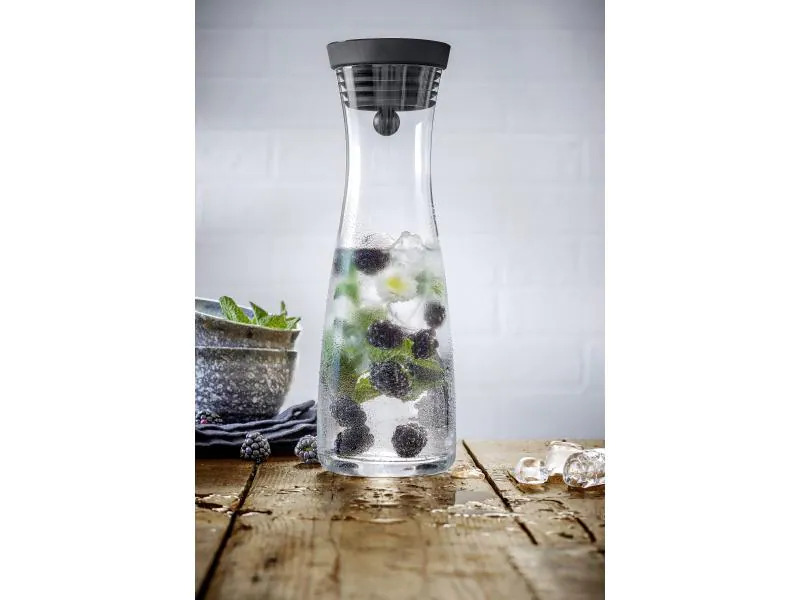 WMF Wasserkaraffe Basic 1 l, Transparent/Schwarz