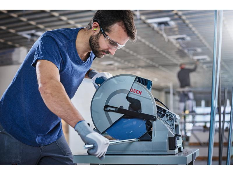 Bosch Professional Kreissägeblatt Expert for Steel, 16 cm x 2 cm x 0.2 cm, 30
