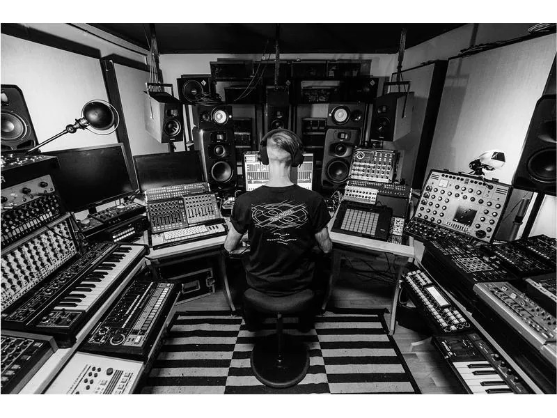 AIAIAI Wireless Over-Ear-Kopfhörer TMA-2 Studio Wireless+ Schwarz
