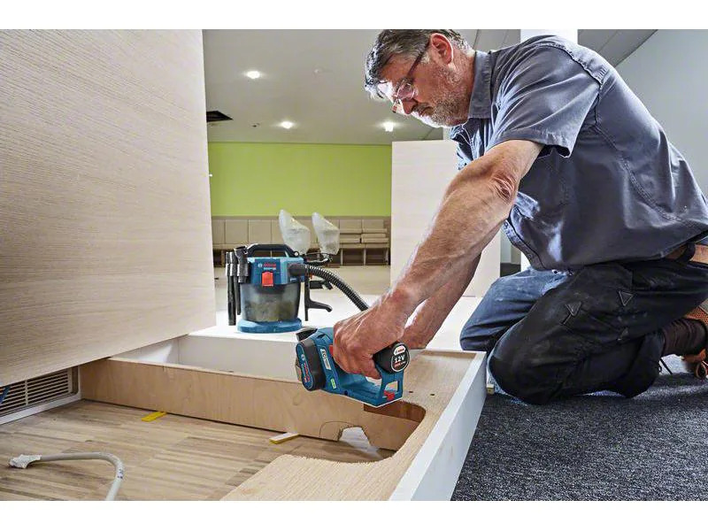 Bosch Professional Akku-Hobel GHO 12V-20 Solo