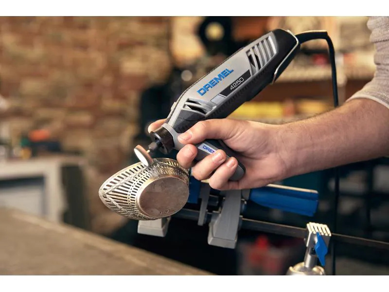 Dremel Multifunktionswerkzeug 4250-6/128