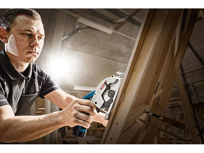Bosch Professional Akku-Kreissäge GKS 12V-26 L-Boxx Solo