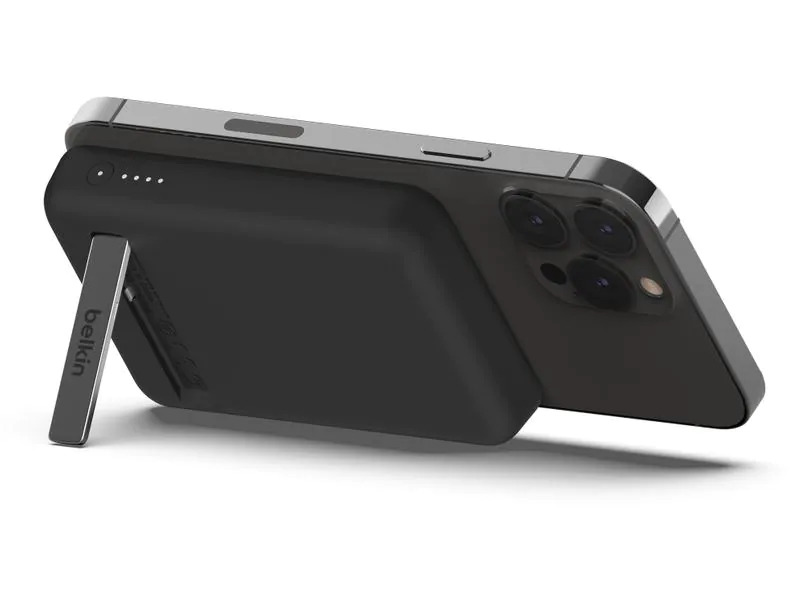 Belkin Powerbank Boost Charge kabellos 5000 mAh Schwarz