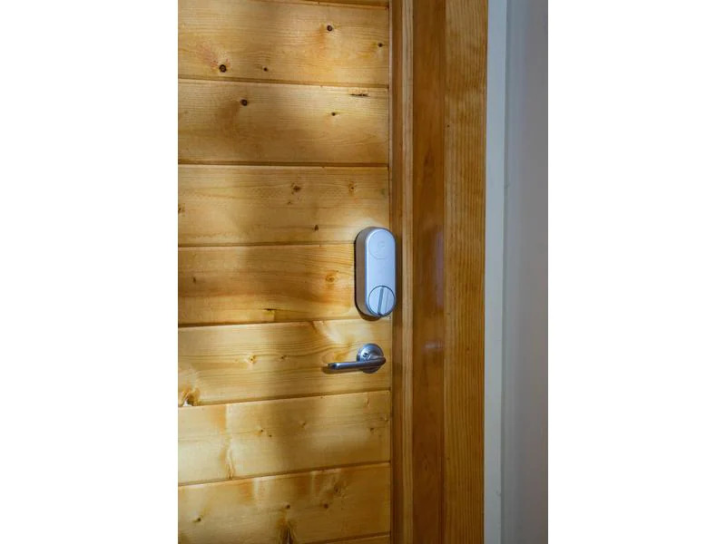 Yale Linus Smart Lock, Silber EU, inkl. Bridge