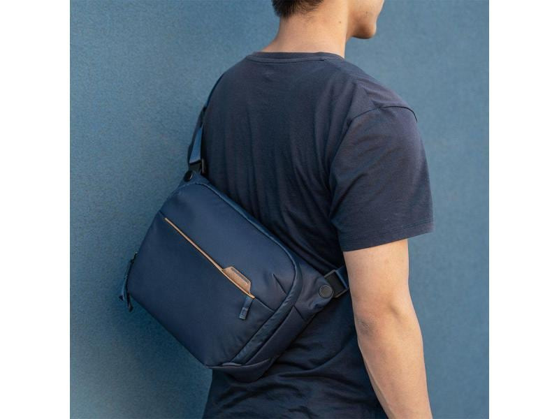 Peak Design Kamera-Tasche Everyday Sling 6L v2 Blau