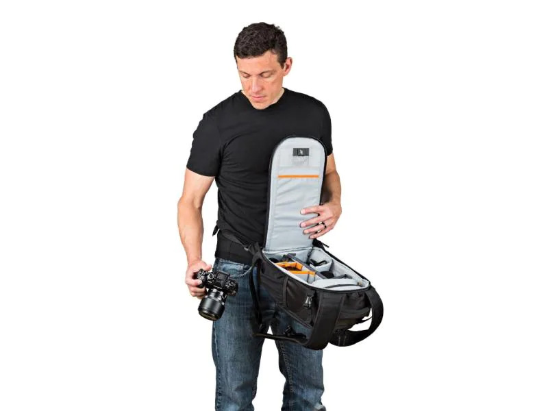 Lowepro Fotorucksack Flipside 200 AW II
