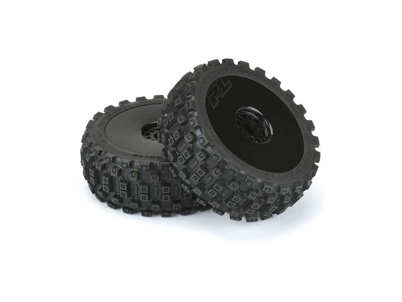 Proline Kompletträder Badlands MX M2, Schwarz Buggy, 1:8, 2 Stück