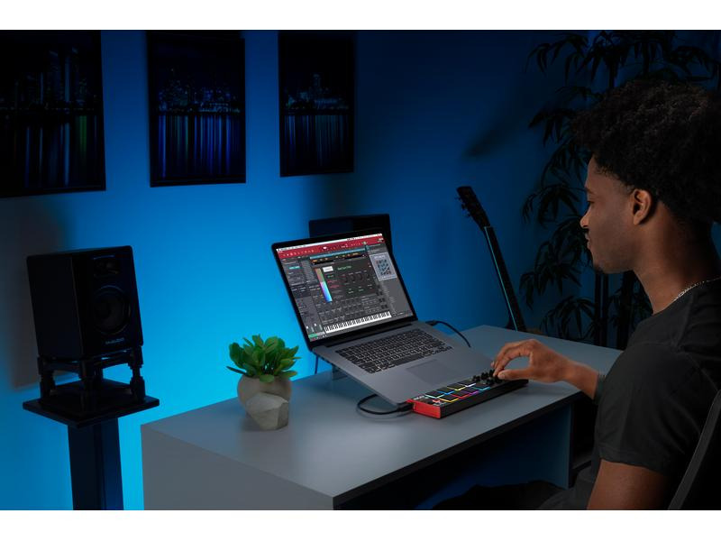 Akai Pad-Controller LPD8 MKII
