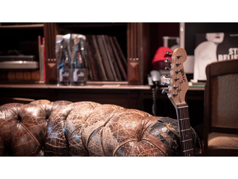 MAX E-Gitarre GigKit Rot