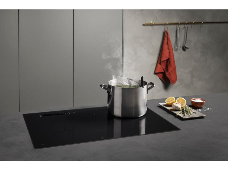 Electrolux Induktionskochfeld GK78FTIPO Aufliegend/Flächenbündig