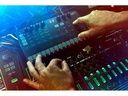 IK Multimedia Synthesizer UNO Synth