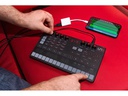 IK Multimedia Synthesizer UNO Synth