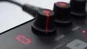 IK Multimedia Synthesizer UNO Synth