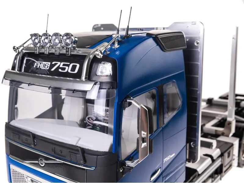 Tamiya Lastwagen Volvo FH16 Globetrotter 750 6x4 Bausatz