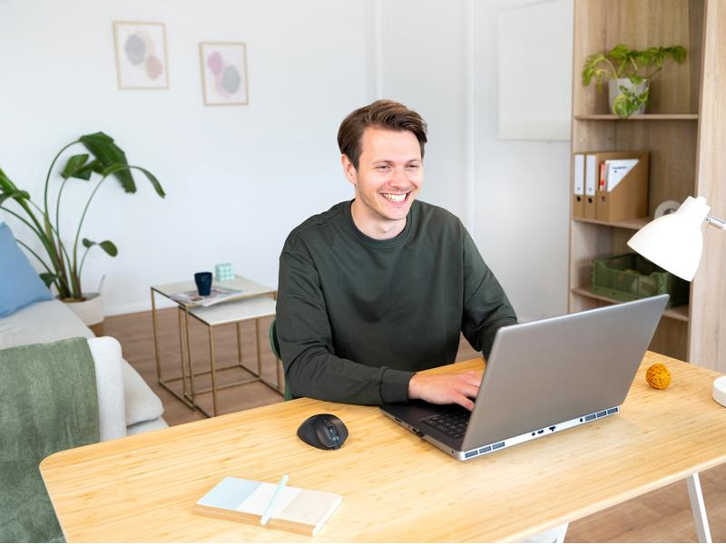 Trust Ergonomische Maus Fyda Rechargeable Schwarz