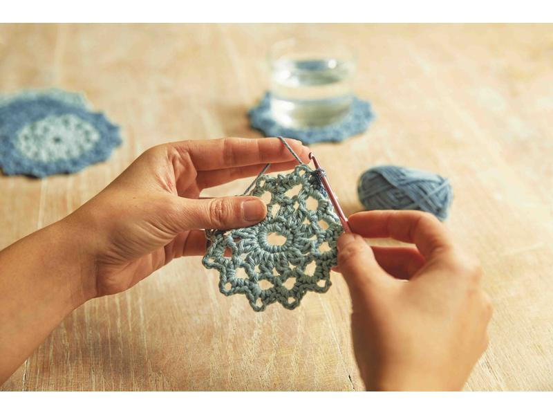 DMC Häkelset Mindful Making Mandala-Untersetzer, Ø 12.5 cm