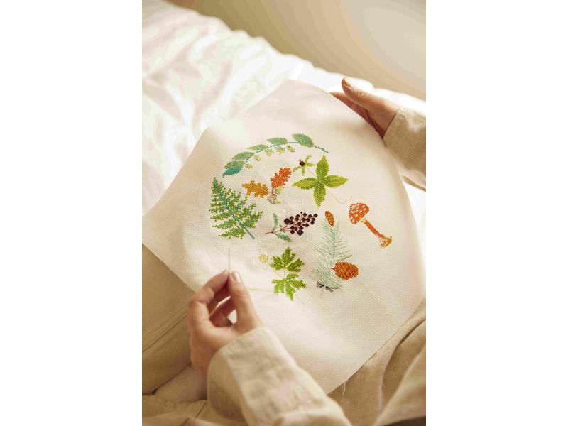 DMC Stickset Mindful Making Waldweg, 17 x 20 cm