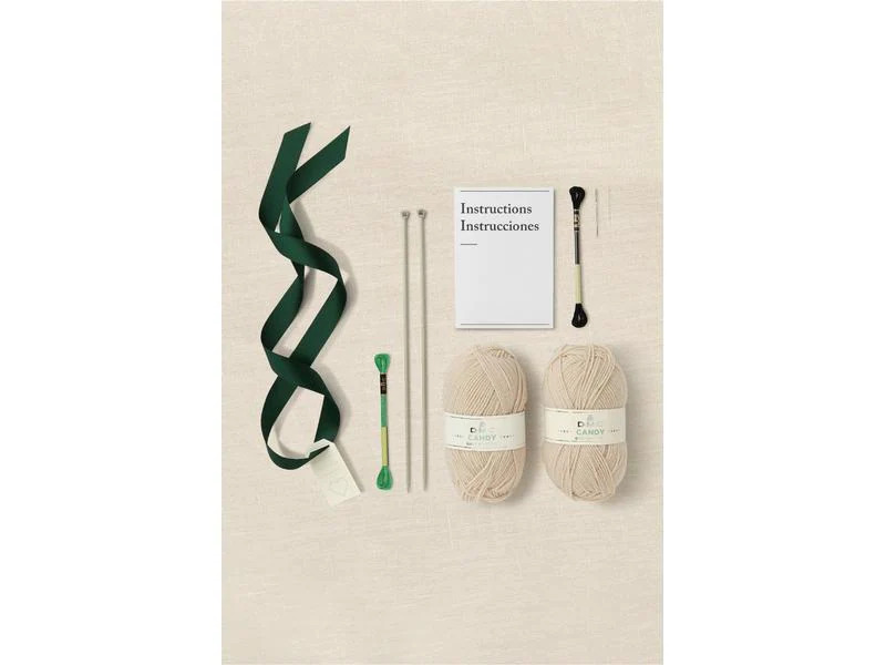 DMC Strickset Gift of Stich Teddymütze und Schuhe