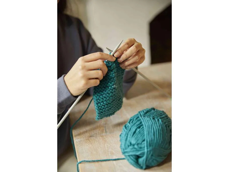 DMC Strickset Mindful Making Schal, 18 x 160 cm