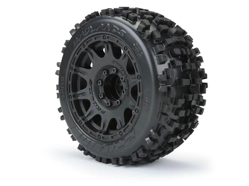 Proline Kompletträder Badlands MT 3.8 1:8, 2 Stück