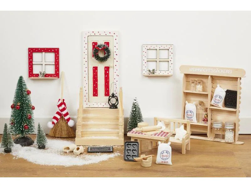 HobbyFun Mini-Utensilien Holzschuhe Hellbraun