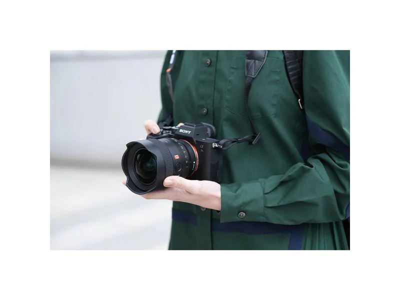 Sony Festbrennweite FE 14 mm F/1.8 GM