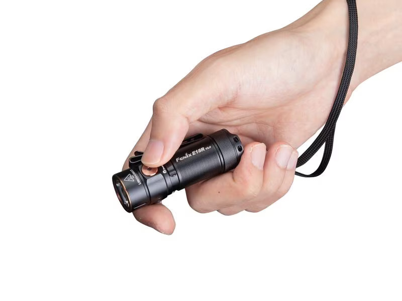 Fenix Taschenlampe E18R V2.0 Mini Led