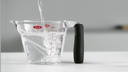 Oxo Good Grips Messbecher 2.5 dl, Schwarz/Transparent