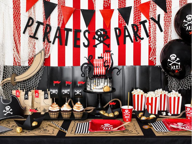 Partydeco Kuchen-Topper Piraten 5 Stück, Rot/Schwarz