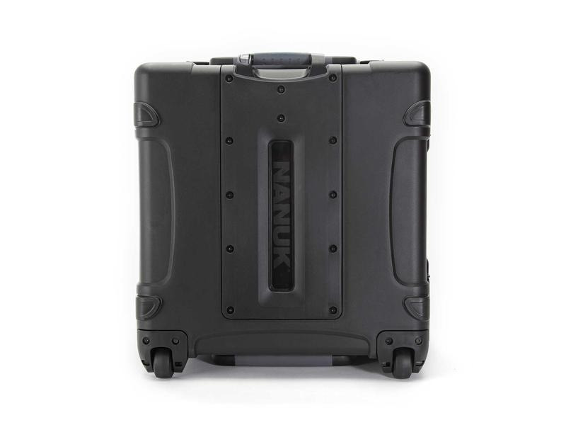 Nanuk Kunststoffkoffer 970 - mit Trennwand Schwarz